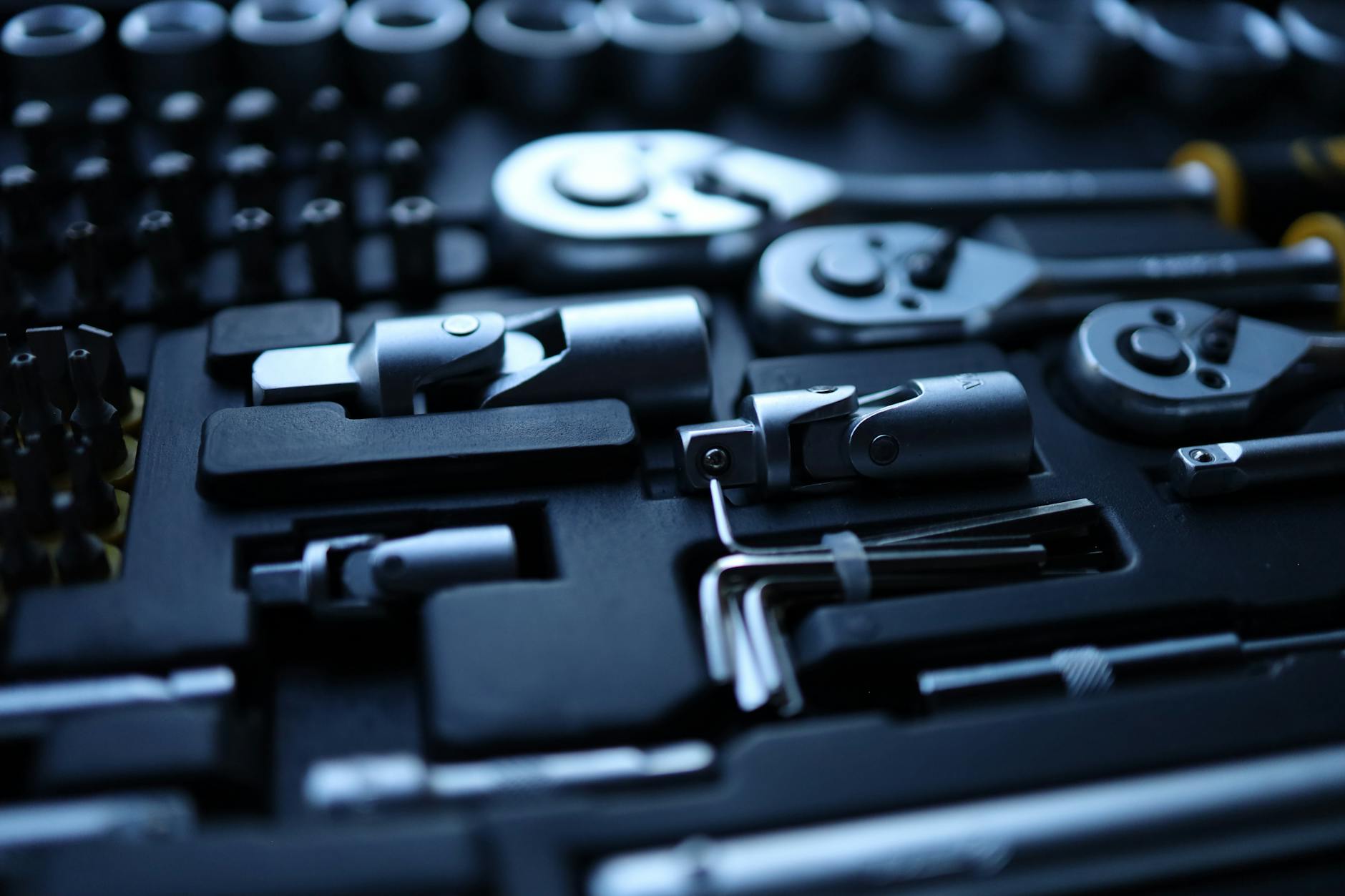 Unlocking the Secrets of Data Engineering: Tips for Building a Solid Foundation in Analytics