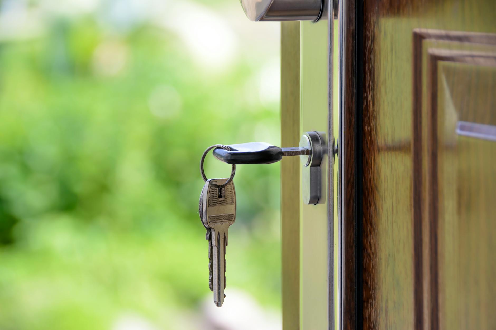Unlocking the Power of Data Lineage: A Comprehensive Guide
